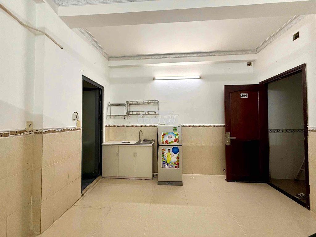 Phòng trọ giá rẻ gần đại học tôn đức thắng, rmit - Ảnh 2