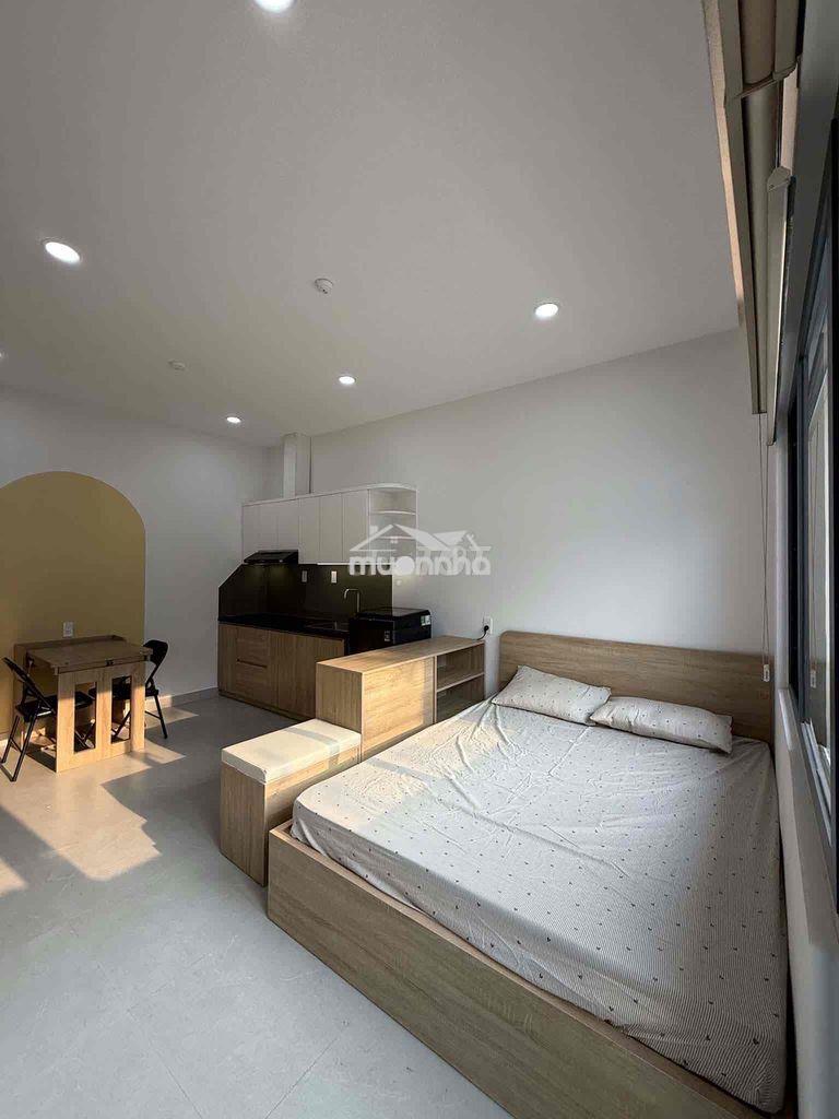 Tháng 11 trống phòng studio full nội thất - chính chủ