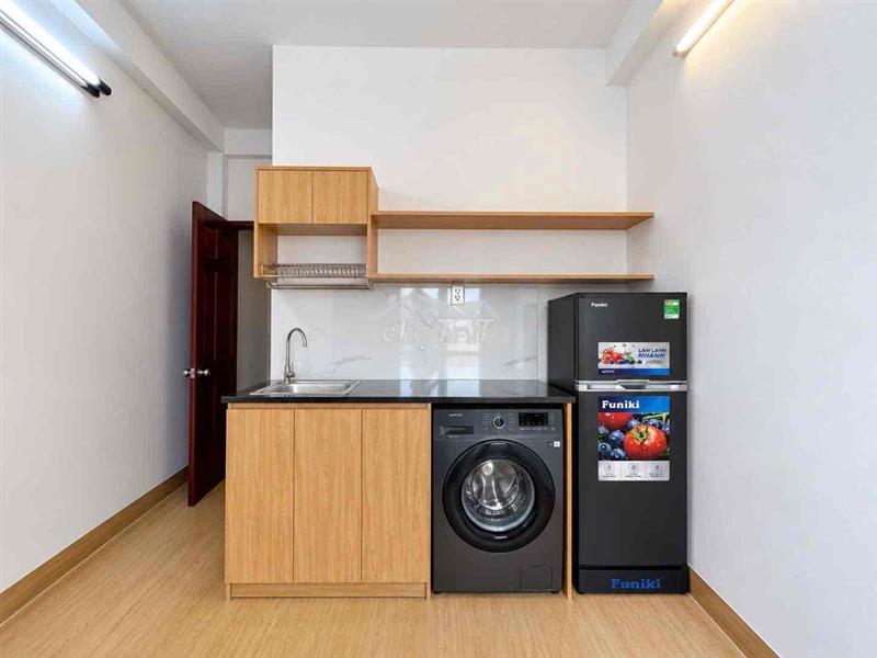 Căn hộ cửa sổ full nội thất máy giặt riêng ngay parc mall cao lỗ