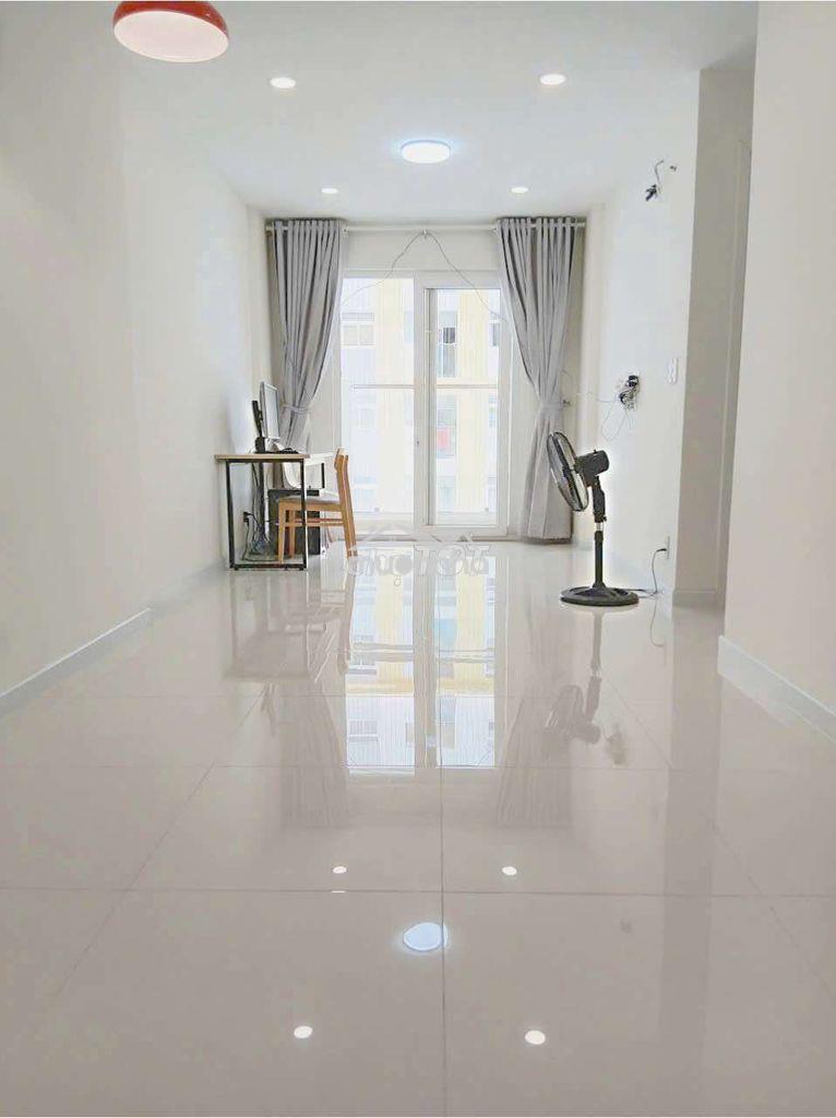 Chính chủ bán căn  city gate towers - võ văn kiệt (2 pn, 2 wc)