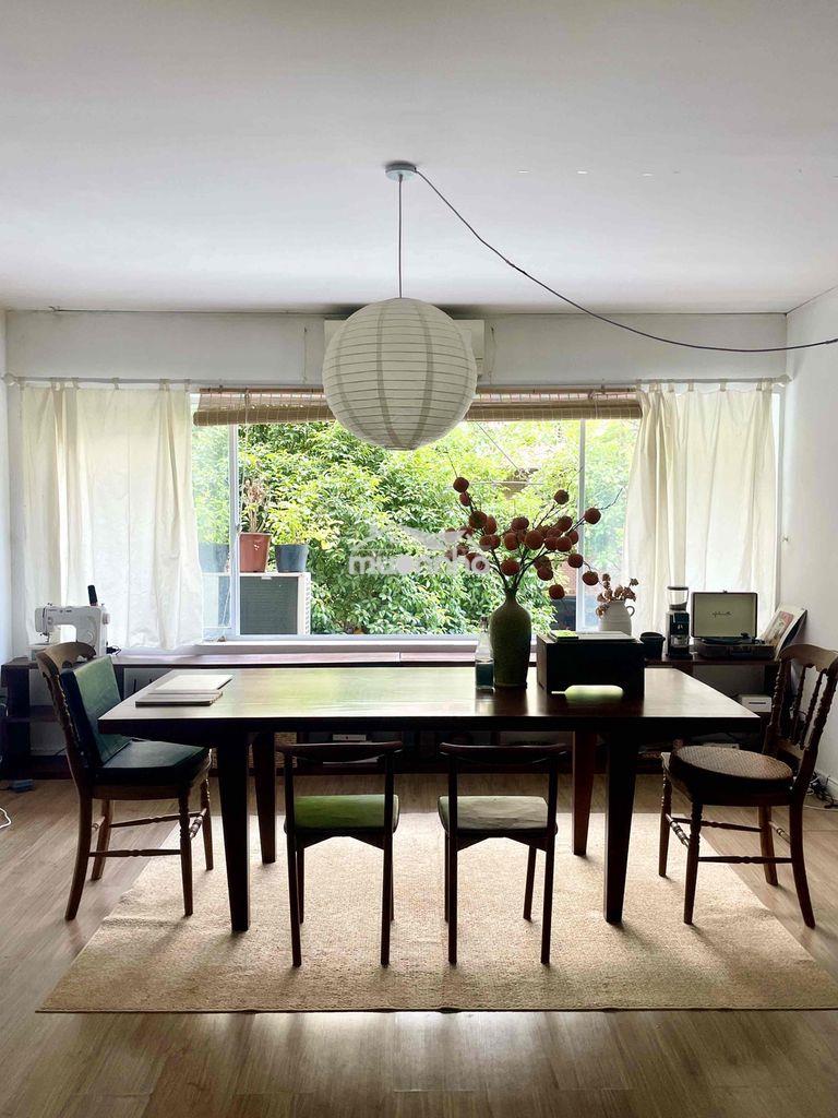 Cho thuê căn hộ studio rộng 40m2 xinh xắn, view cây xanh đẹp miễn chê