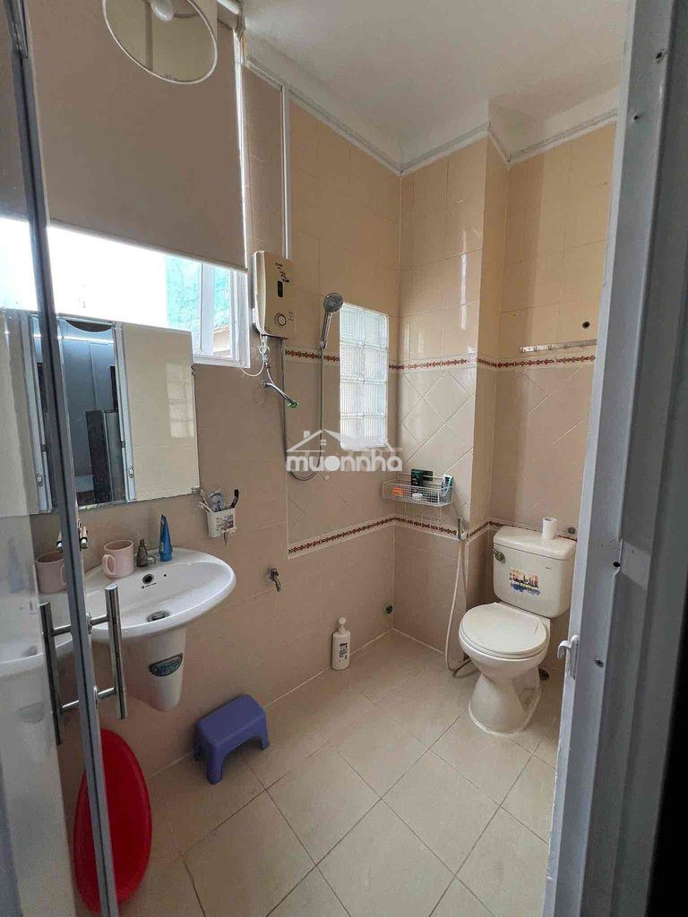 Trống sẵn căn studio cửa sổ trời thoáng ngay công trường dân chủ q3 - Ảnh 4