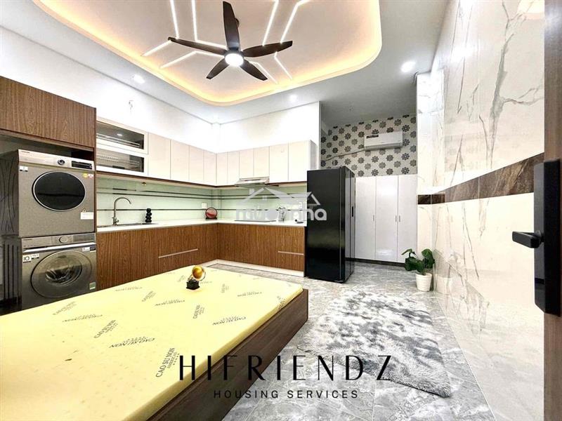 Căn hộ trệt full nội thất máy giặt máy sấy riêng ngay kinh dương vuong