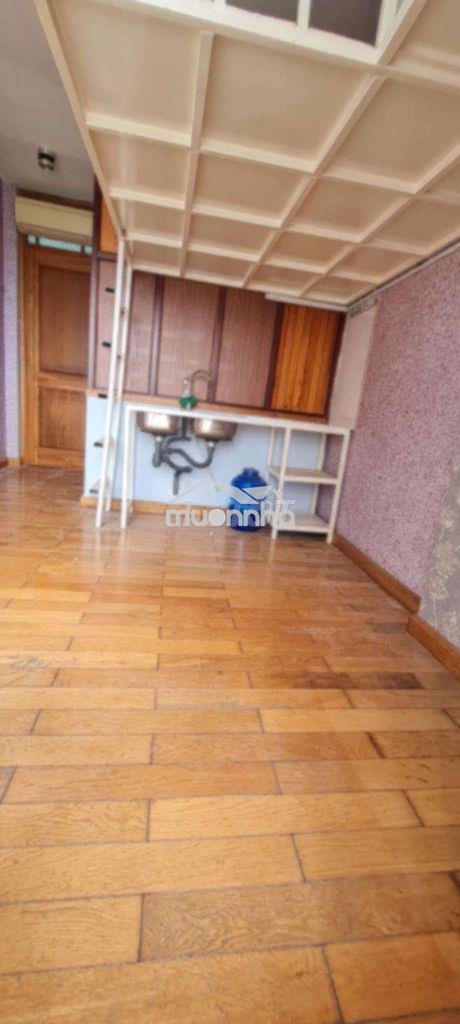 Phòng trọ có gác có cửa sổ siêu xinh siêu tiện ích, ngay mặt tiền,