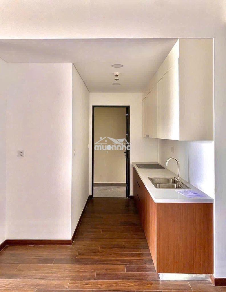 Bán căn 78m2 mp678 giá 4.2 tỷ, view kênh đào hồ bơi