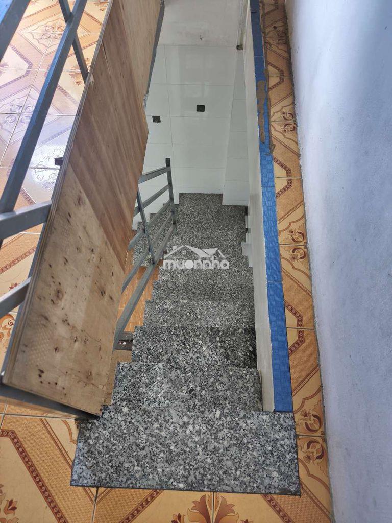 Cho thuê nhà mặt tiền hẻm 128 huỳnh tấn phát - Ảnh 2