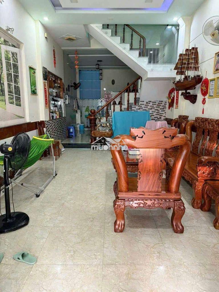 Cho thuê nhà 3 tầng dt: 5 x 16,60m. đường trần thị năm,  quận 12 - Ảnh 2