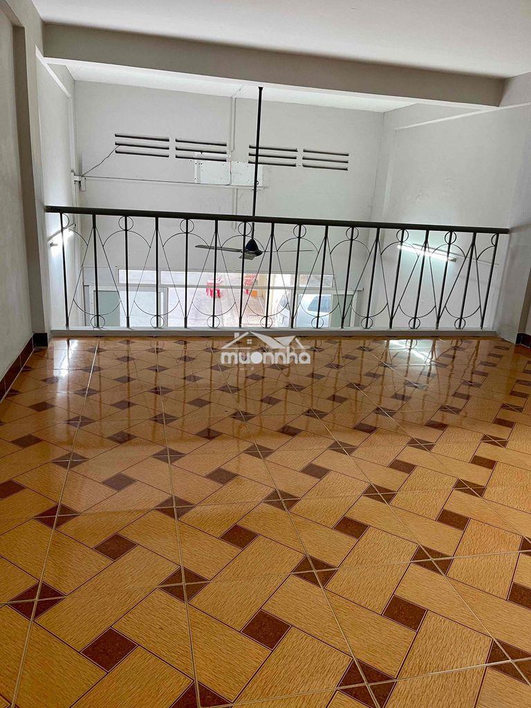 Cho thuê căn trệt cc 518 võ văn kiệt - Ảnh 2
