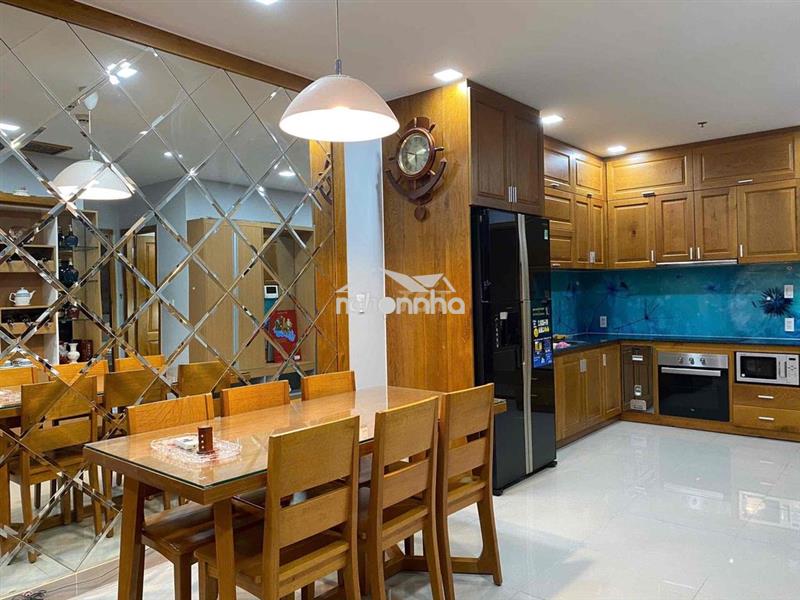 Cho thuê everich infinity, 80m2 2pn 2wc, full gỗ nội thất cao cấp
