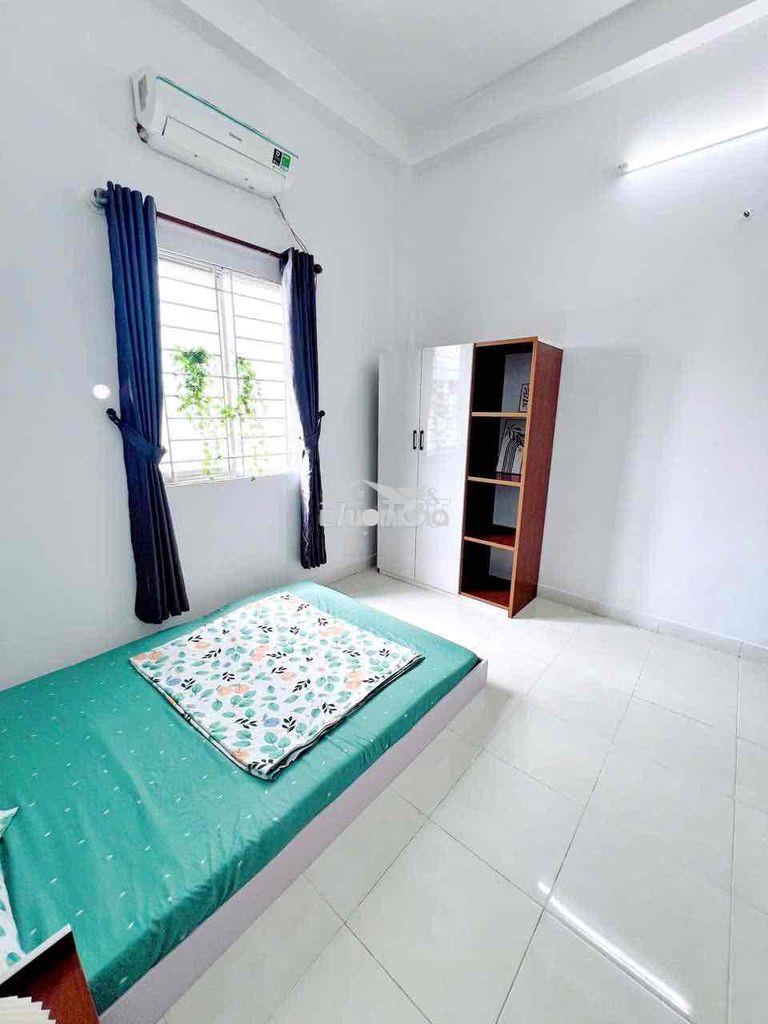Phòng cửa số gió trời gần đại học maketing quận 7 - Ảnh 4