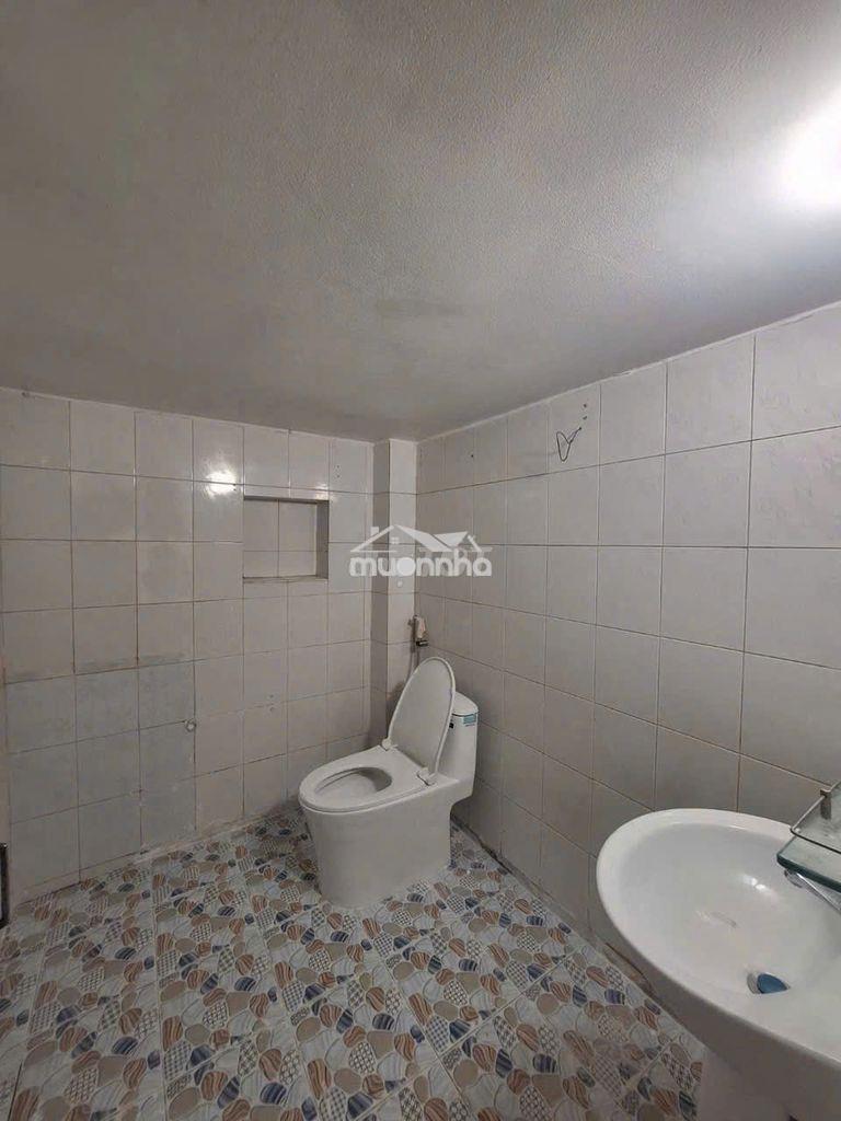 Cho thuê nhà trần hưng đạo, quận 5 – 4x20m, 3pn – 12 triệu/tháng - Ảnh 4
