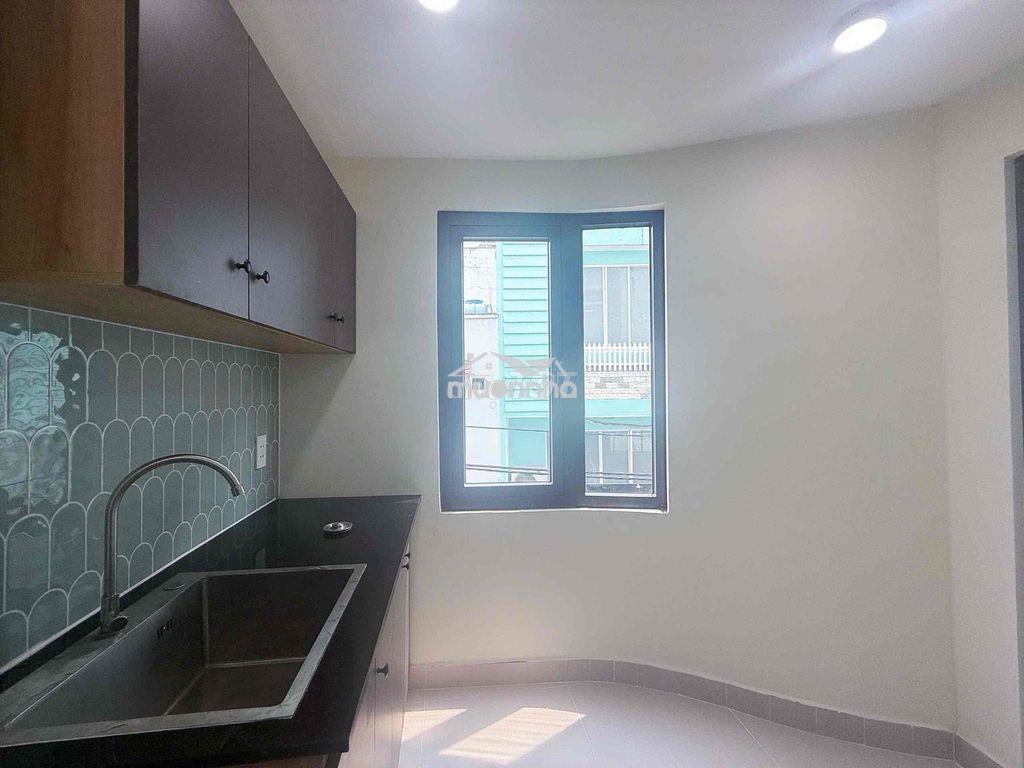 Cho thuê căn hộ full nội thất cửa sổ thoáng đối diện etown cộng hoà - Ảnh 2