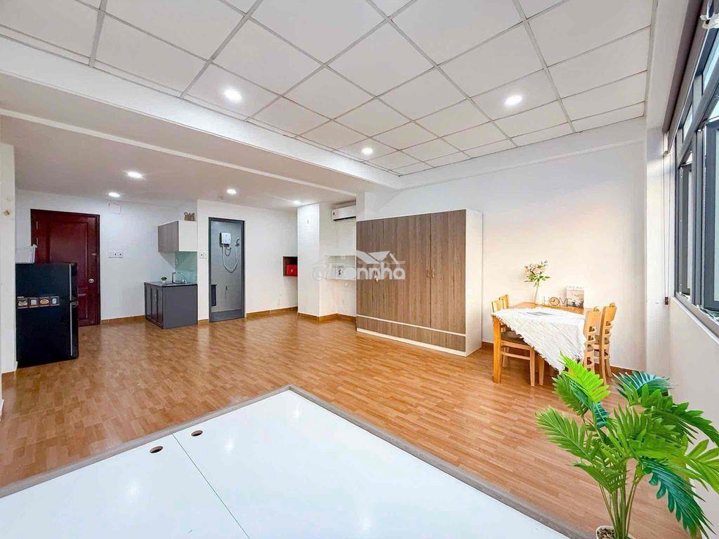 Studio cửa sổ trời ngay hoàng quốc việt - Ảnh 3