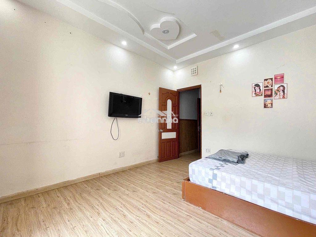 ✨Căn ngay cầu bông cửa sổ lớn - full nội thất - bếp chung - mới 100% - Ảnh 3