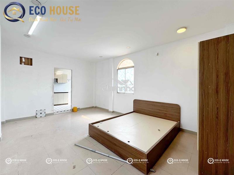 Chdv đang hoàn thiện 90% nhà mới bốc seal ngay lê trọng tấn