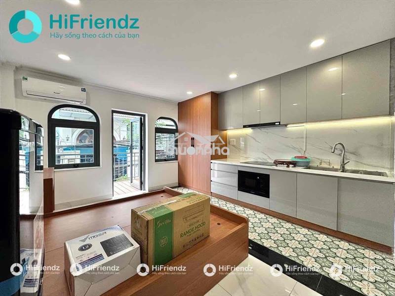 Trống sẵn studio ban công cực xinh ngay cộng hoà