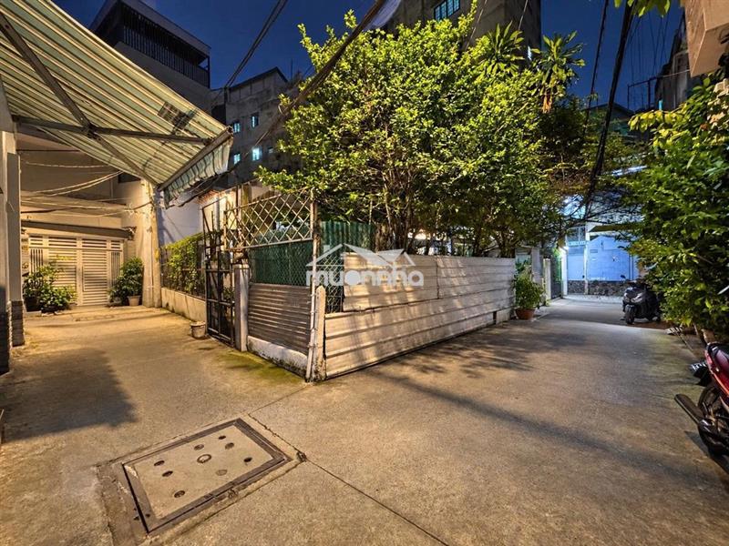 Hẻm xe hơi - bán chia tài sản quận 10 - nhà cấp 4, 86m2 công nhận đủ.