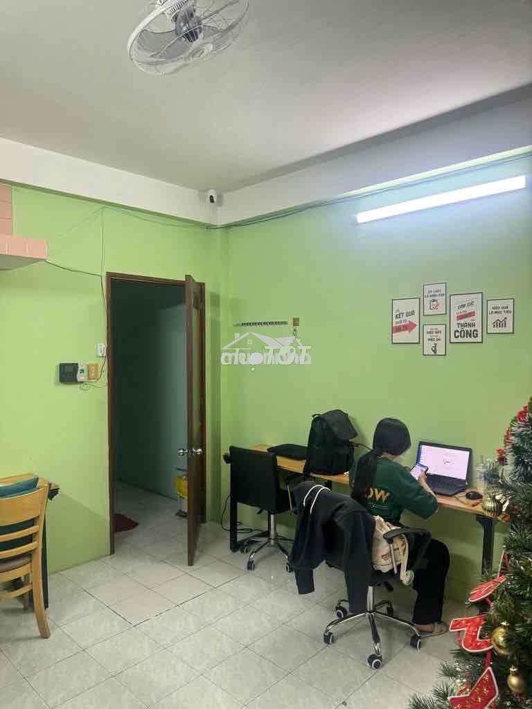 Hẻm 4m cmt8 q10, dt 4x10m, trệt 2 lầu 4ph, ở hoặc làm vp, shop… - Ảnh 4