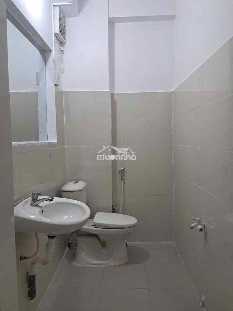Bán căn tầng trệt chung cư cmt8 p12 quận tân bình - Ảnh 2