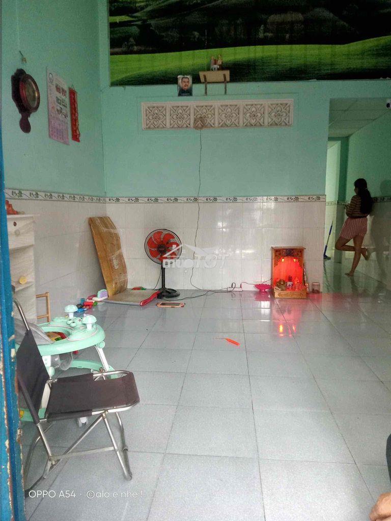 Cho thuê nhà 4tr 2pn huynh thi hai tch hxh mới sạch o ngay