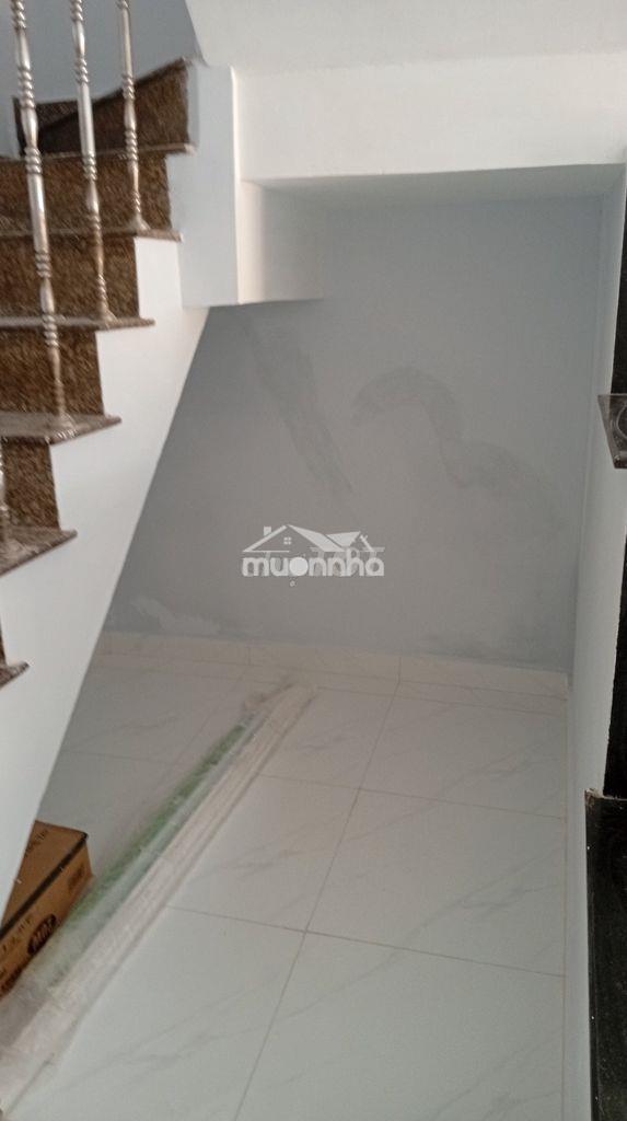 Cho thuê nhà nguyên căn làm văn phòng, nhà ở hẻm xe hơi quận 7 - Ảnh 2