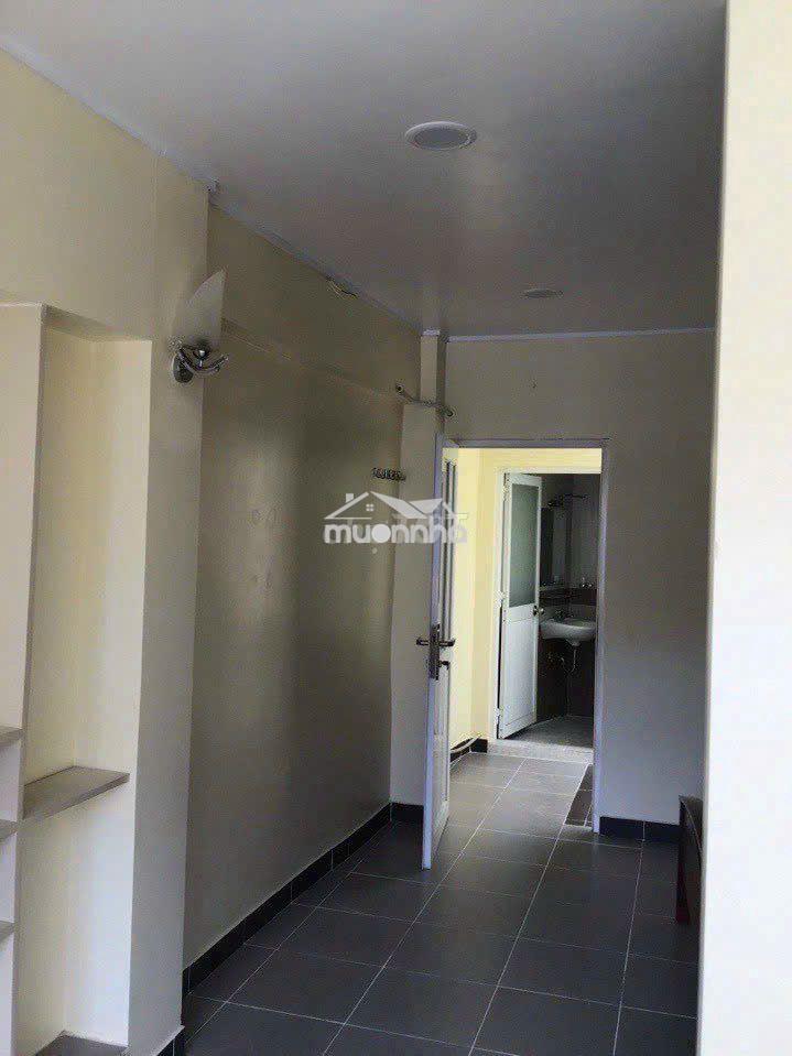 Cho thuê nhà 1 trệt 3lầu gần ngã tư 3/2 lê hồng phong, p.10, q.10, hcm - Ảnh 3