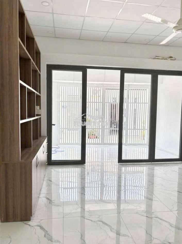Nhà 100m2, hẻm xe hơi huỳnh tấn phát - Ảnh 3