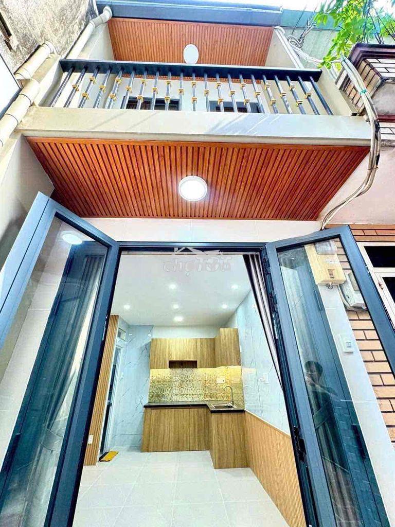 Bán nhà 2 tầng vào ở ngay. 30m chỉ 3ty150 khu an ninh và yên tĩnh - Ảnh 2