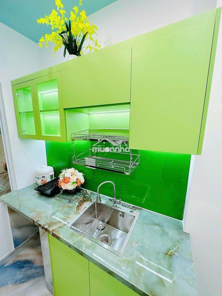 Cho thuê phòng có thang máy âu dương lân q8 4,8tr/tháng