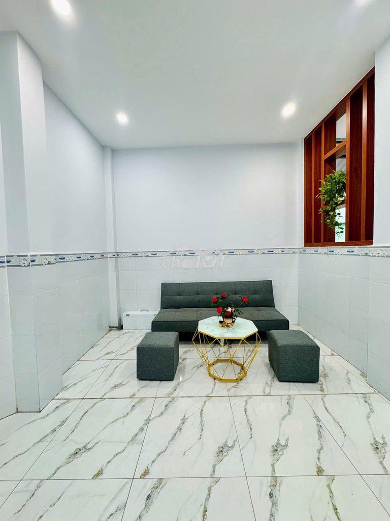Nhà hẻm tải thông gần tên lửa mới 3 tầng 4 phòng ngủ - Ảnh 3