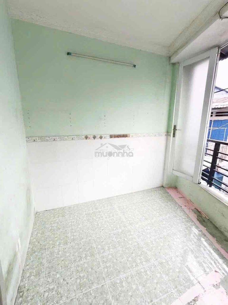 Nhà 2 tầng 3.3x6m giá 5tr500 nhanh mới kịp - Ảnh 4