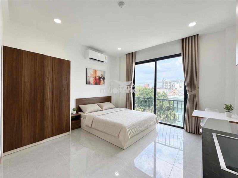 Khai trương studio ban công full nội thất gần cầu sắt nguyễn thái sơn