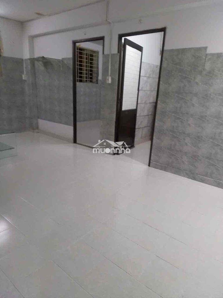 Nhà chung cư cho thuê. cc sơn kỳ thang bộ. có 2 pn
