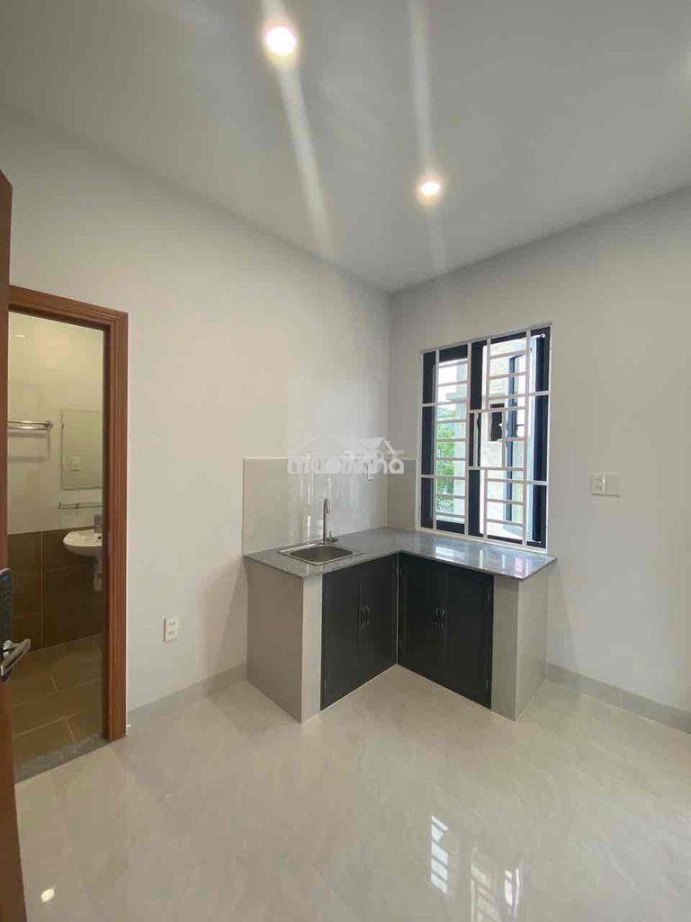 Chdv fnt khu biệt thự quận 2- ở 2 người - Ảnh 2
