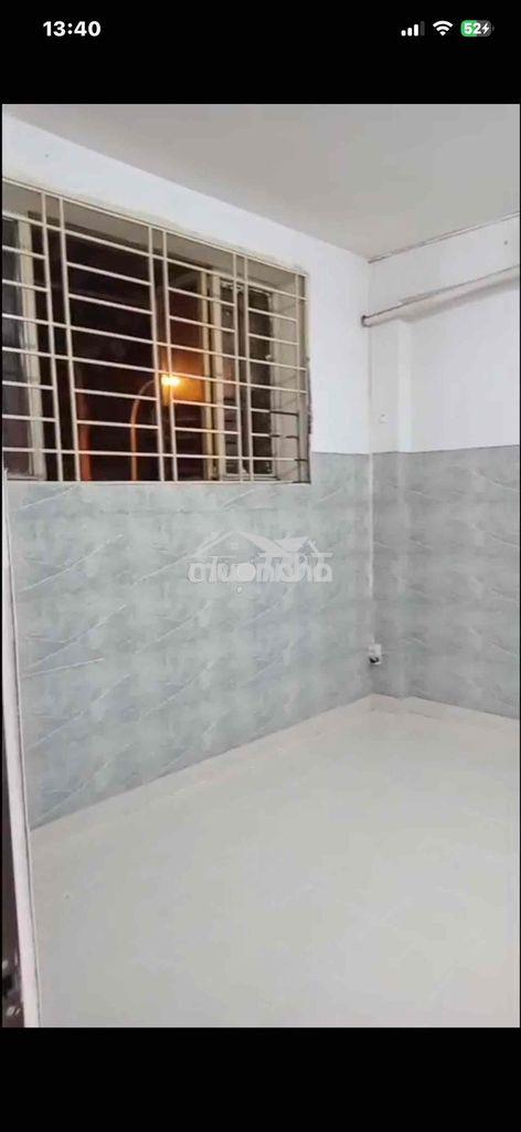 Chung cư sơn kỳ. tầng lửng có 2 phòng ngủ,có bancong - Ảnh 4