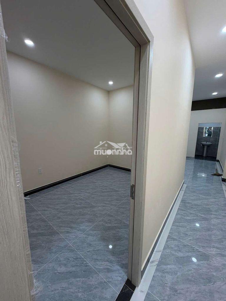 Cho thuê nhà xây mới hẻm 8m thông  - Ảnh 4